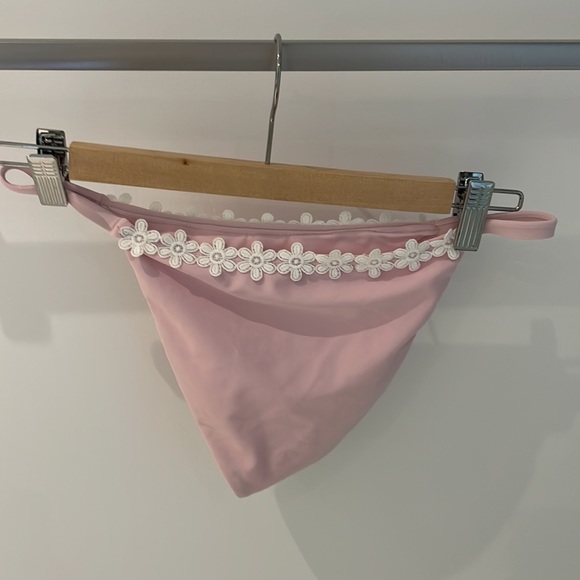 Tularosa Sunshine Bikini 🌸 - Picture 7 of 7